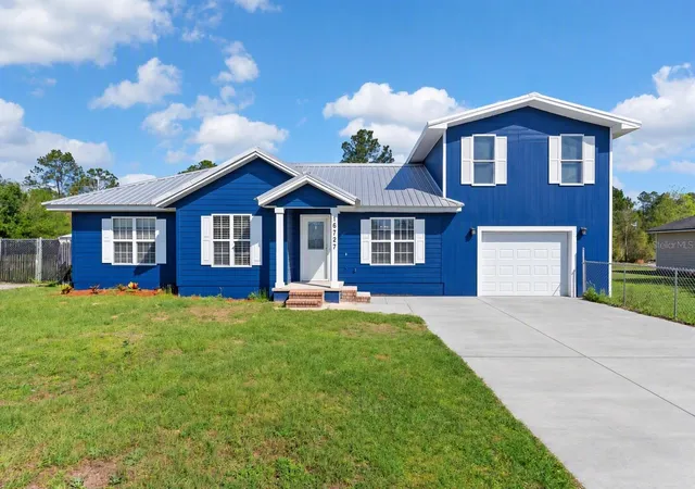 Single family home for sale at 16727 SE 91st Street, LAKE BUTLER, FL 32054 | MLS# R4912064