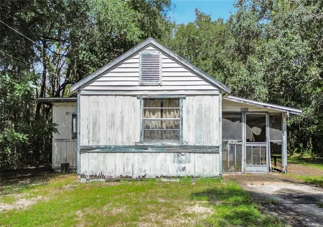 Photo 2 of Single family home for sale at 6395 W Pershing Dr, Homosassa, FL 34448 | MLS# TB8552461 | Listing updated on 2026-09-26
