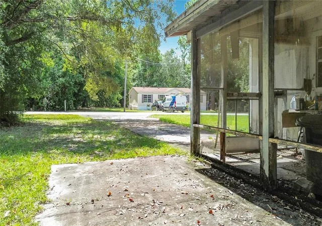 Photo 4 of Single family home for sale at 6395 W Pershing Dr, Homosassa, FL 34448 | MLS# TB8552461 | Listing updated on 2026-09-26