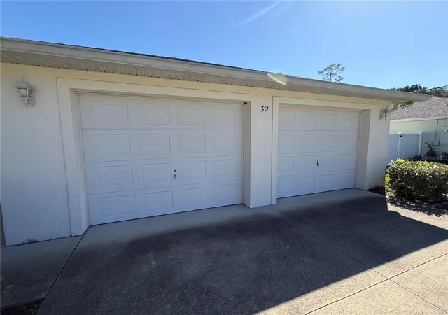 Photo 4 of Single family home for sale at 32 Raeland Ln, Palm Coast, FL 32164 | MLS# FC321719 | Listing updated on 2026-09-27
