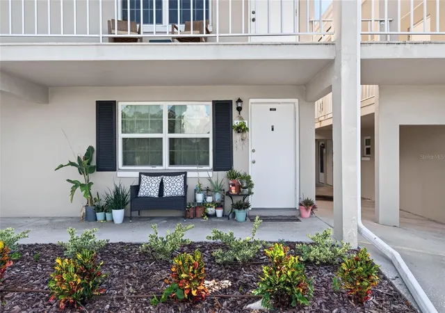 Photo 3 of Condo for sale at 2500 Lee Rd #123, Winter Park, FL 32789 | MLS# O6445068 | Listing updated on 2026-10-02