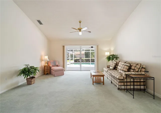 Photo 4 of Single family home for sale at 5628 Cynthia Ln, Sarasota, FL 34235 | MLS# A4707520 | Listing updated on 2026-10-05