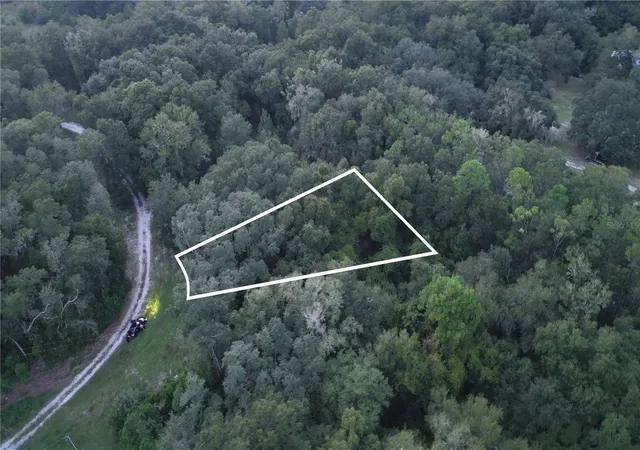 Photo 3 of Land for sale at 112 & 114 Grv Dr, Crescent City, FL 32112 | MLS# TB8552470 | Listing updated on 2026-10-07