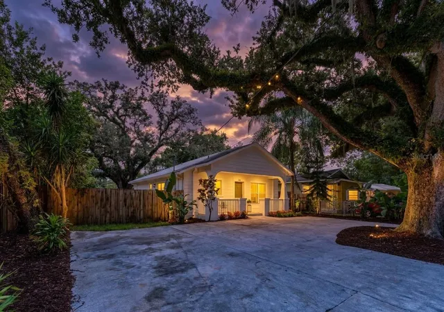 Photo 2 of Single family home for sale at 1506 E N Bay St, Tampa, FL 33610 | MLS# TB8552476 | Listing updated on 2026-10-03