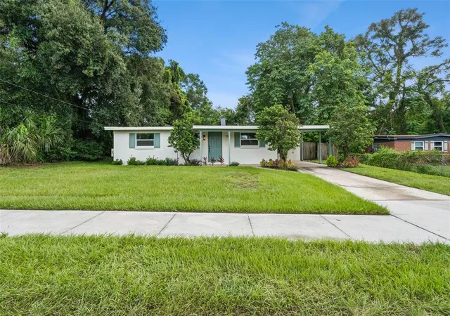 Photo 1 of Single family home for sale at 107 Plymouth Ave, Altamonte Springs, FL 32701 | MLS# O6445072 | Listing updated on 2026-09-27