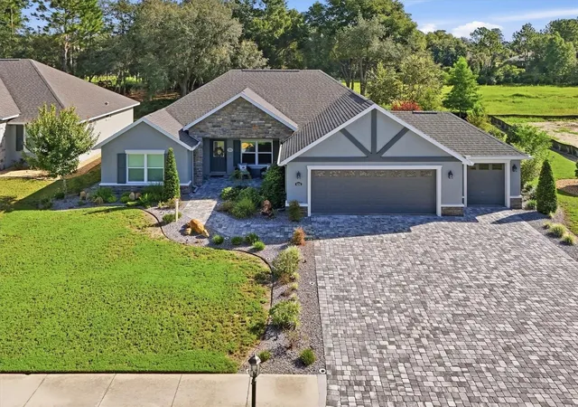 Photo 1 of Single family home for sale at 6791 Sw 179th Court Rd, Dunnellon, FL 34432 | MLS# OM732930 | Listing updated on 2026-10-04