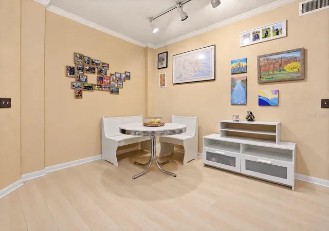 Photo 1 of Condo for sale at 860 N Orange Ave #323, Orlando, FL 32801 | MLS# O6445073 | Listing updated on 2026-10-03