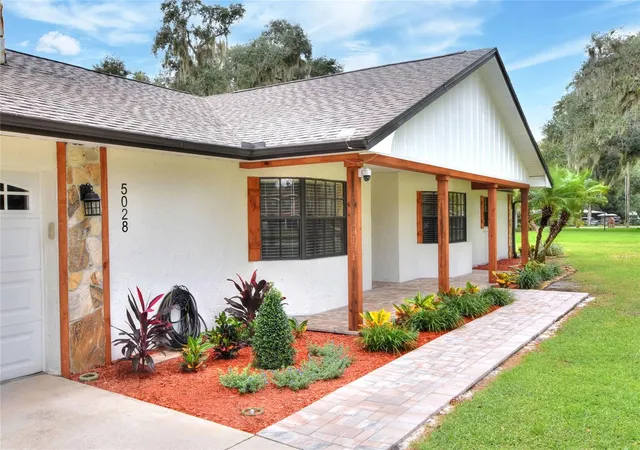 Photo 4 of Single family home for sale at 5028 Musket Dr, Lakeland, FL 33810 | MLS# L4965374 | Listing updated on 2026-09-28