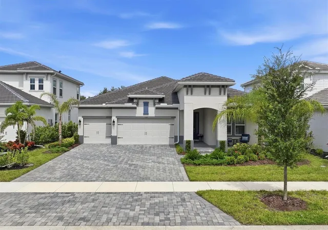Photo 3 of Single family home for sale at 11564 Gleaming Ter, Venice, FL 34293 | MLS# N6145940 | Listing updated on 2026-10-05