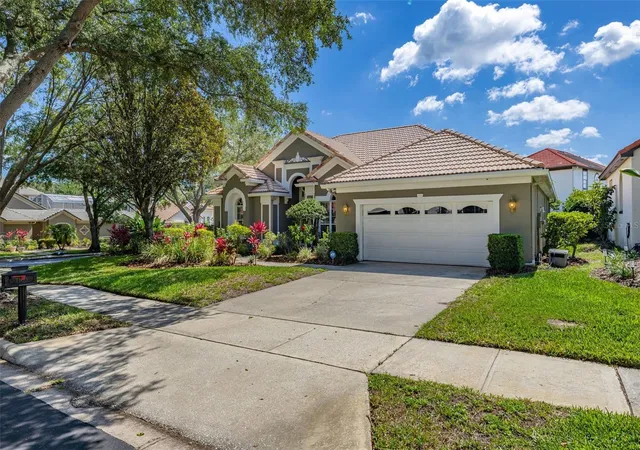 Photo 2 of Single family home for sale at 1855 Vista Royale Blvd, ORLANDO, FL 32835 | MLS# O6445086 | Listing updated on 2026-10-08