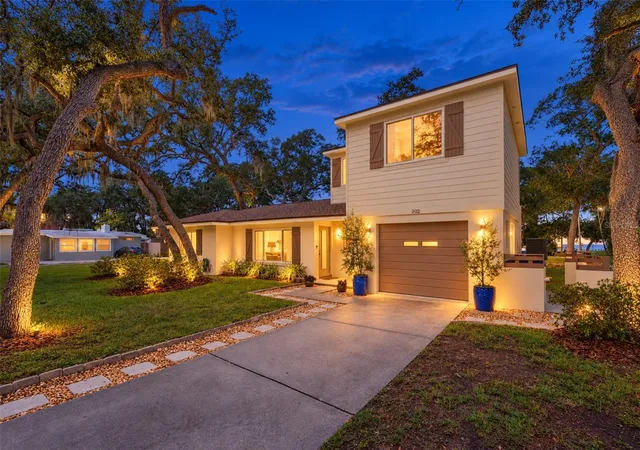 Photo 2 of Single family home for sale at 202 S Mayo St, Crystal Beach, FL 34681 | MLS# TB8552512 | Listing updated on 2026-10-04
