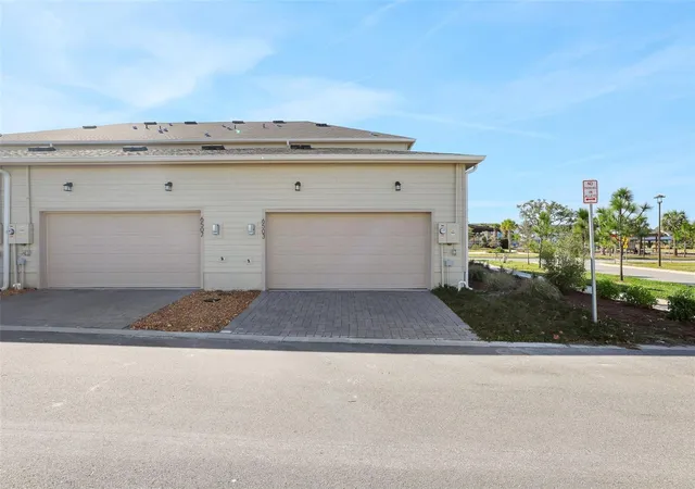 Photo 3 of Sale Pending at 6503 Trailblaze Bnd, Saint Cloud, FL 34771 | MLS# G5118306 | Listing updated on 2026-09-27
