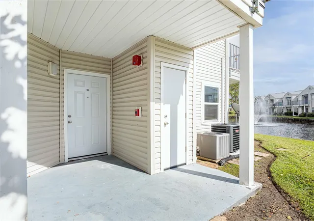 Photo 3 of Sale Pending at 2512 Woodgate Blvd #107, Orlando, FL 32822 | MLS# O6445090 | Listing updated on 2026-10-07