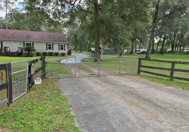 Photo 3 of Manufactured home for sale at 15035 SW 110 Avenue, Dunnellon, FL 34432 | MLS# OM732941 | Listing updated on 2026-10-07