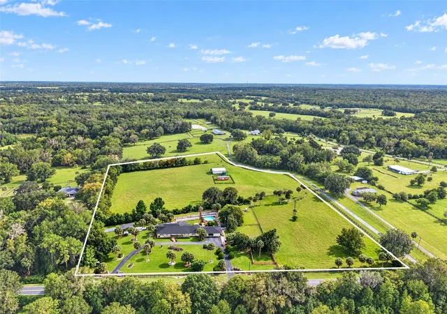 Photo 2 of Single family home for sale at 6994 NW Highway 320, Micanopy, FL 32667 | MLS# OM732943 | Listing updated on 2026-10-08