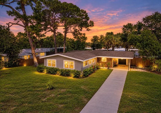 Photo 1 of Single family home for sale at 3103 Browning St, Sarasota, FL 34237 | MLS# A4707533 | Listing updated on 2026-10-25