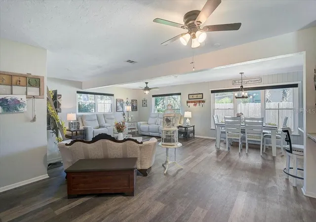 Photo 2 of Single family home for sale at 3103 Browning St, Sarasota, FL 34237 | MLS# A4707533 | Listing updated on 2026-10-25