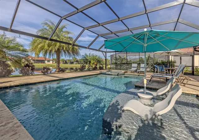 Photo 3 of Single family home for sale at 20680 Trattoria Loop, Venice, FL 34293 | MLS# A4707535 | Listing updated on 2026-10-06