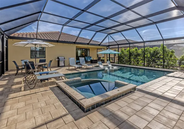 Photo 4 of Single family home for sale at 20680 Trattoria Loop, Venice, FL 34293 | MLS# A4707535 | Listing updated on 2026-10-06