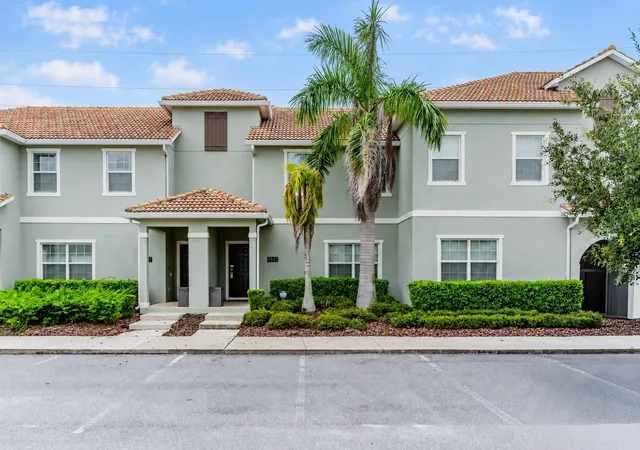Photo 1 of Townhouse for sale at 4985 Windermere Ave, Kissimmee, FL 34746 | MLS# S5158366 | Listing updated on 2026-10-05
