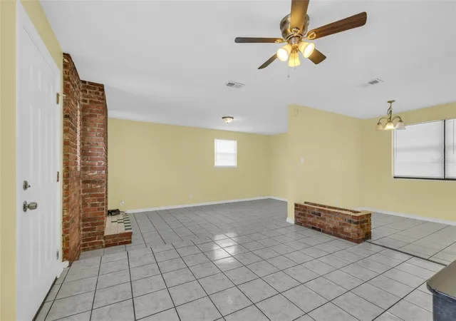 Photo 4 of Single family home for sale at 1031 Cadillac Dr, Daytona Beach, FL 32117 | MLS# O6445103 | Listing updated on 2026-09-27
