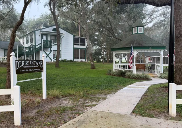 Photo 4 of Condo for sale at 7930 Midway Dr Ter #R102, Ocala, FL 34472 | MLS# OM732945 | Listing updated on 2026-09-29