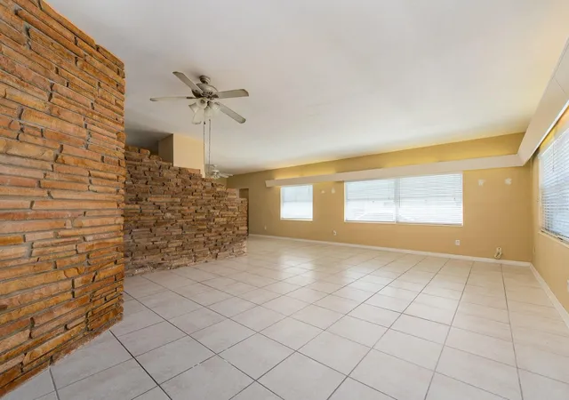 Photo 3 of Single family home for sale at 12663 Indian Rocks Rd, Largo, FL 33774 | MLS# TB8552528 | Listing updated on 2026-10-08