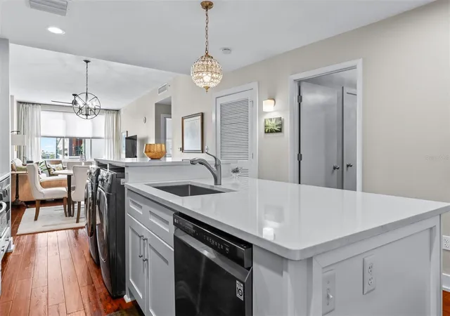 Photo 3 of Condo for sale at 1208 E Kennedy Blvd #518, Tampa, FL 33602 | MLS# TB8552531 | Listing updated on 2026-10-03