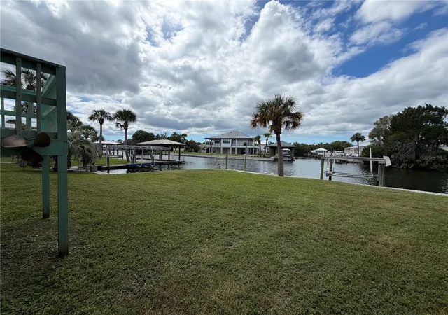 Photo 3 of Single family home for sale at 1610 Nw 20th Avenue, Crystal River, FL 34428 | MLS# A4707540 | Listing updated on 2026-10-06