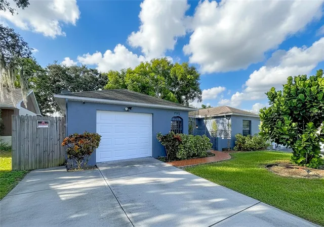 Photo 2 of Single family home for sale at 7740 Turnbridge Dr, Port Richey, FL 34668 | MLS# W7889864 | Listing updated on 2026-10-03