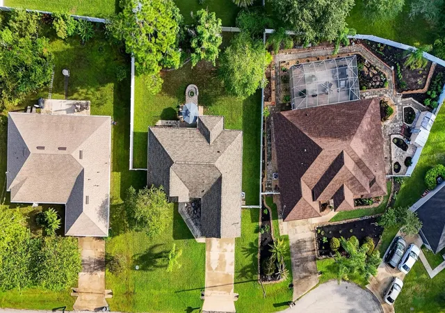 Photo 1 of Single family home for sale at 19 Red Oak Pl, Palm Coast, FL 32164 | MLS# FC321723 | Listing updated on 2026-09-27