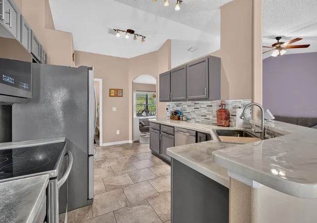 Photo 2 of Single family home for sale at 19 Red Oak Pl, Palm Coast, FL 32164 | MLS# FC321723 | Listing updated on 2026-09-27
