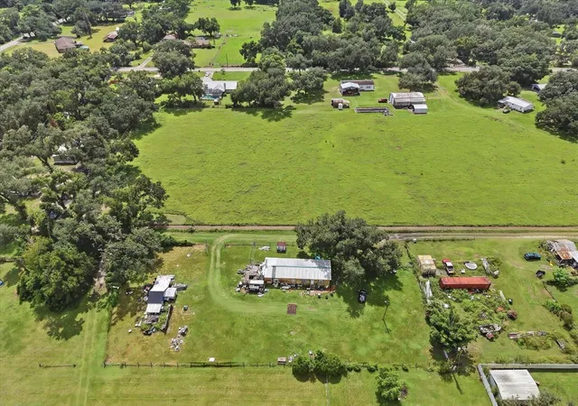 Photo 16 of Manufactured home for sale at 7214 Broken Oak Dr, DOVER, FL 33527 | MLS# TB8552535 | Listing updated on 2026-10-15