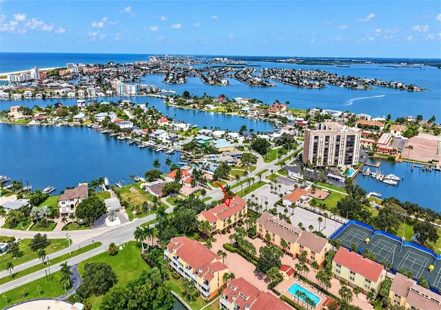 Photo 3 of Townhouse for sale at 406 Sandy Hook Rd, Treasure Island, FL 33706 | MLS# TB8552537 | Listing updated on 2026-10-04