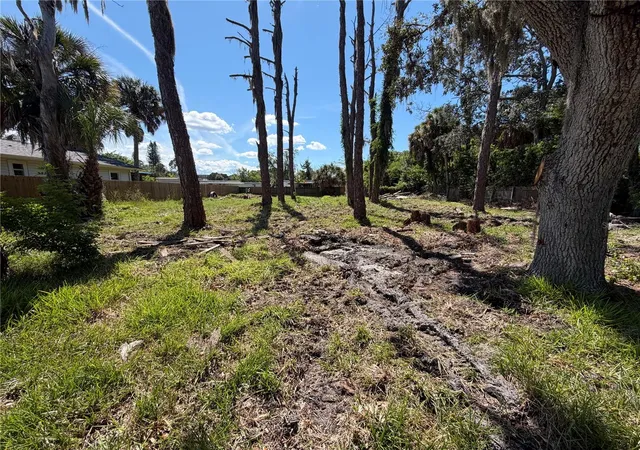 Photo 4 of Single family home for sale at 5118 Behms Ct, Port Richey, FL 34668 | MLS# TB8552541 | Listing updated on 2026-09-29