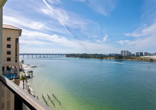 Photo 4 of Condo for sale at 450 S Gulfview Blvd #1007, Clearwater Beach, FL 33767 | MLS# W7889865 | Listing updated on 2026-09-30