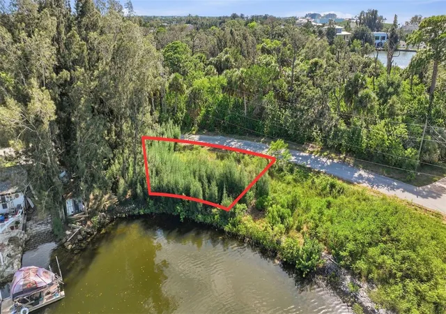 Photo 3 of Land for sale at 0 Mccray Dr, Hudson, FL 34667 | MLS# TB8552544 | Listing updated on 2026-09-27