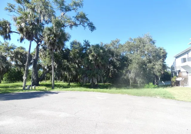 Photo 2 of Land for sale at 5405 Tropical Woods Ct, Port Richey, FL 34668 | MLS# W7889866 | Listing updated on 2026-09-27