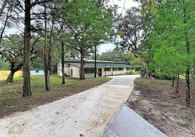 Photo 1 of Single family home for sale at 17932 Wendy Sue Ave, Hudson, FL 34667 | MLS# W7889867 | Listing updated on 2026-10-05
