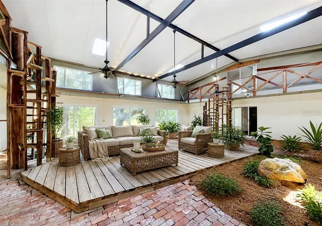 Photo 3 of Single family home for sale at 17932 Wendy Sue Ave, Hudson, FL 34667 | MLS# W7889867 | Listing updated on 2026-10-05
