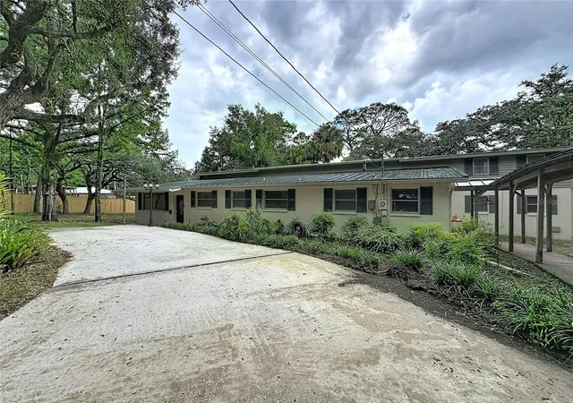 Photo 3 of Single family home for sale at 17932 Wendy Sue Ave, Hudson, FL 34667 | MLS# W7889867 | Listing updated on 2026-10-05
