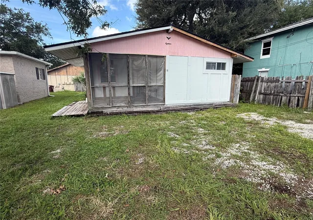 Photo 3 of Land for sale at 18 S Primrose Dr, Orlando, FL 32803 | MLS# O6445141 | Listing updated on 2026-09-27