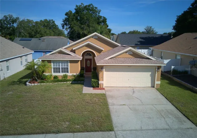 Photo 1 of Single family home for sale at 2135 Cobblefield Cir, Apopka, FL 32703 | MLS# O6445145 | Listing updated on 2026-10-07