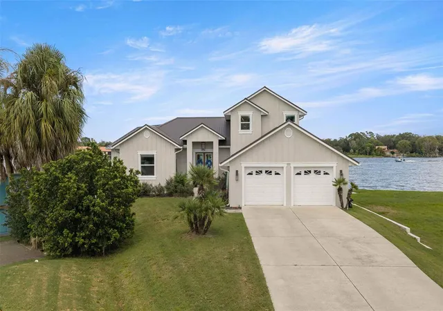 Photo 1 of Single family home for sale at 2247 N Pilot Point, Crystal River, FL 34429 | MLS# OM732948 | Listing updated on 2026-10-01