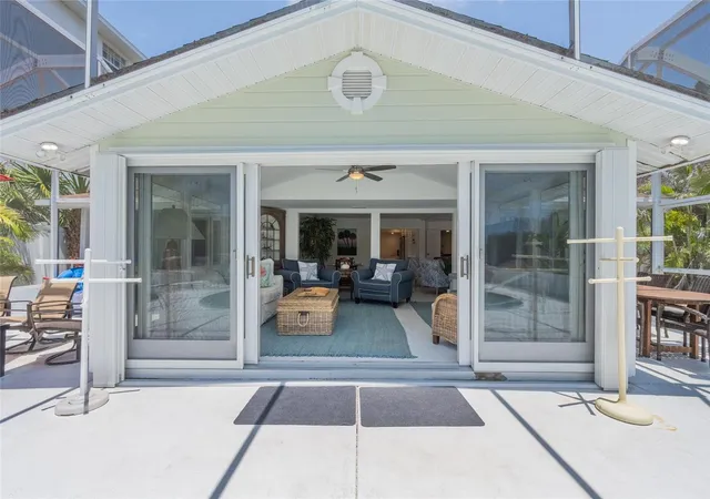 Photo 4 of Single family home for sale at 8302 Midnight Pass Rd, Sarasota, FL 34242 | MLS# A4707555 | Listing updated on 2026-09-30