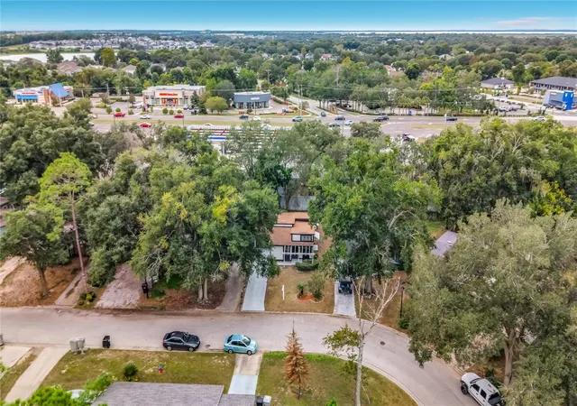 Photo 2 of Sale Pending at 1156 Errol Pl Cir, Apopka, FL 32712 | MLS# V4951528 | Listing updated on 2026-10-07