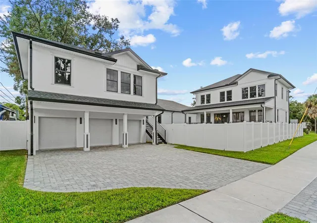 Photo 2 of Sale Pending at 401 Park Blvd, Oldsmar, FL 34677 | MLS# TB8552563 | Listing updated on 2026-10-04