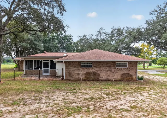 Photo 3 of Single family home for sale at 23633 State Rd 44, Eustis, FL 32736 | MLS# G5118326 | Listing updated on 2026-09-29