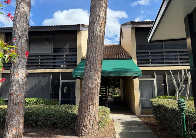 Photo 1 of Condo for sale at 5697 Ashton Lake Dr #6, Sarasota, FL 34231 | MLS# A4707560 | Listing updated on 2026-10-06