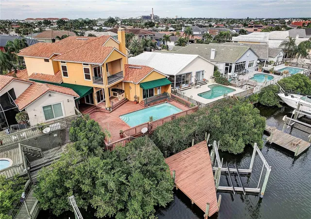Photo 2 of Single family home for sale at 852 Symphony Isles Blvd, Apollo Beach, FL 33572 | MLS# TB8552576 | Listing updated on 2026-10-02